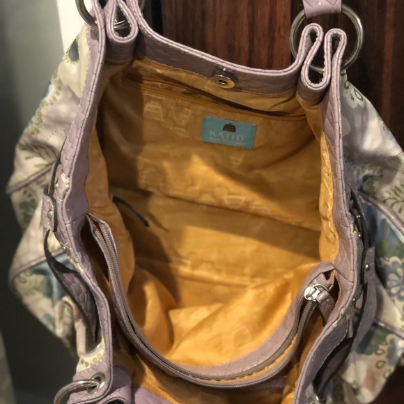 Kathy Von Ireland purse - Picture 3 of 3